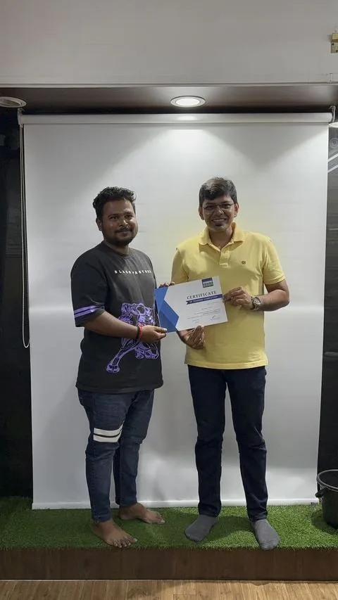 Certificate handover, October 2026 batch